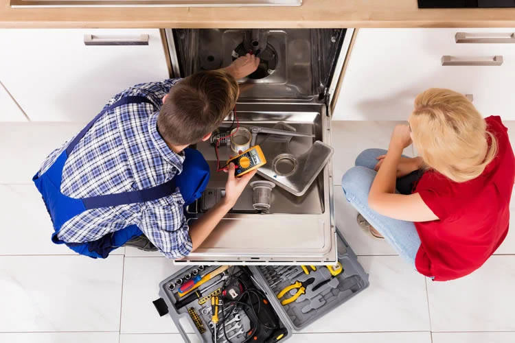 Sửa chữa m&aacute;y rửa b&aacute;t Vinh Nghệ An